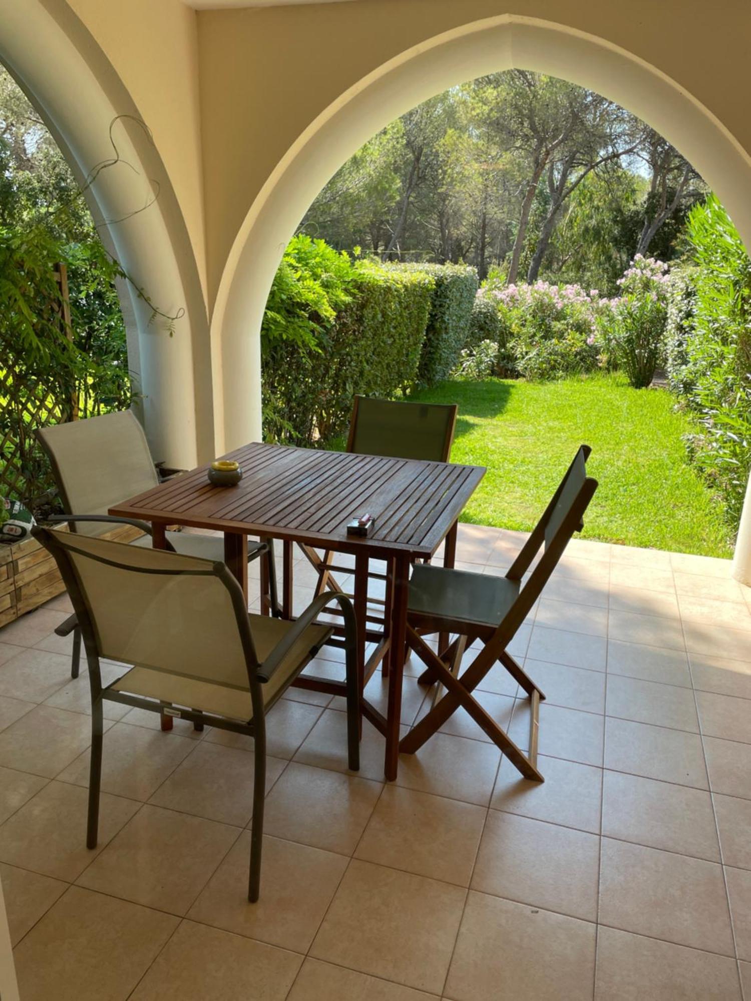 2 Pieces Saint Raphael Renove, Classe 4 Etoiles, 100 M Plages, Piscine, Tennis, Parc, Terrasse, Jardin Privatif Exterior foto